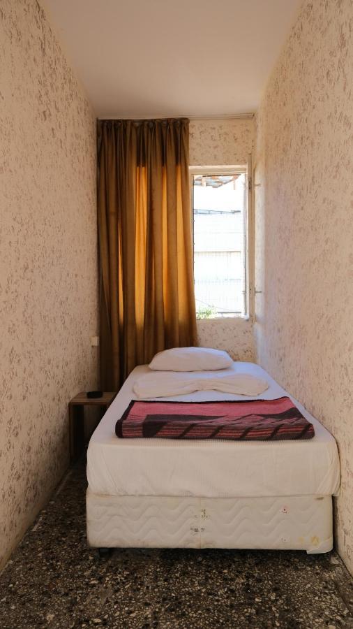 Aziz Pansiyon 3 Antalya Buitenkant foto