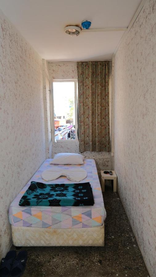 Aziz Pansiyon 3 Antalya Buitenkant foto